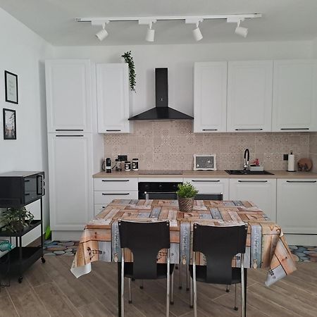 Suite Da Gabry 2 Олбия Екстериор снимка