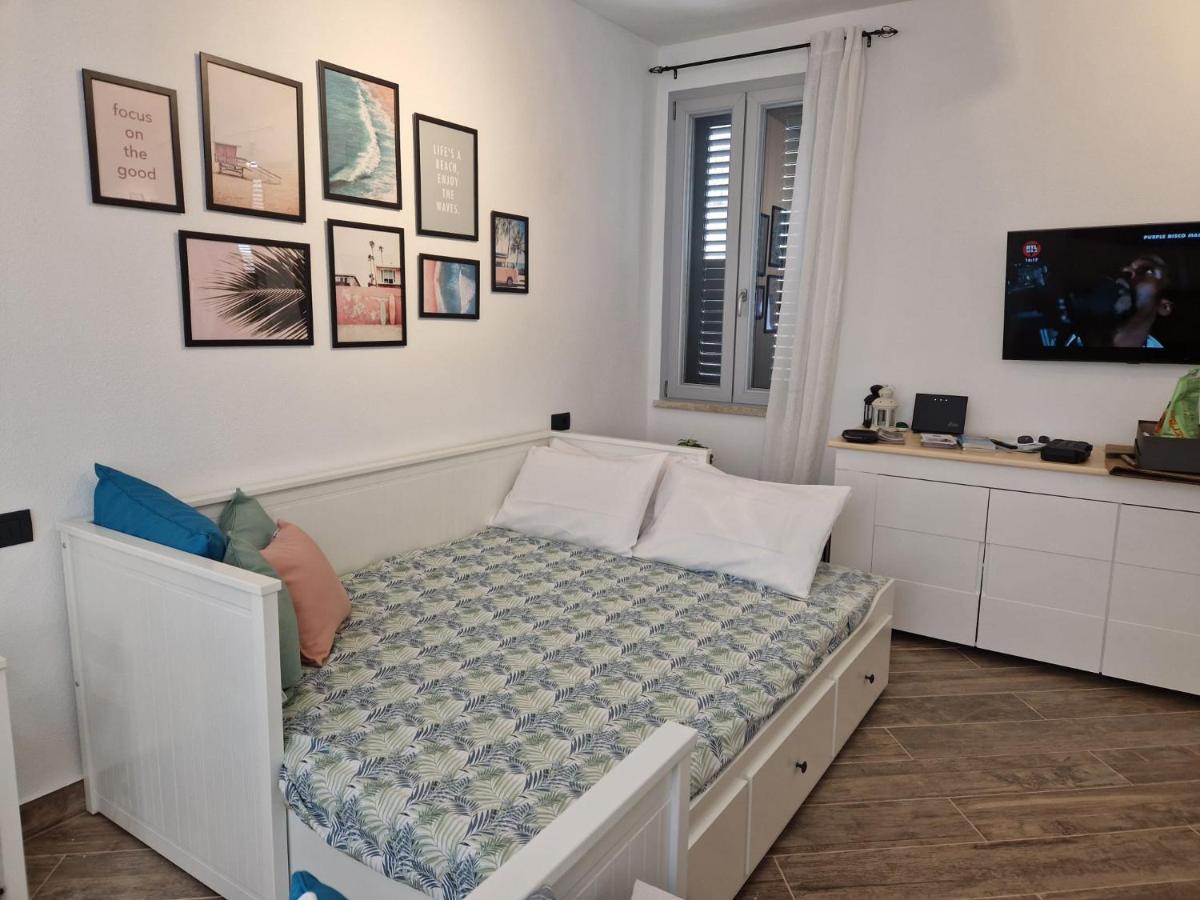 Suite Da Gabry 2 Олбия Екстериор снимка